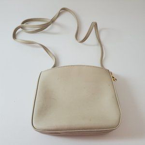Mondani Cream Shoulder Bag